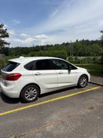 BMW 218i , 2015 JG 2er Active Tourer weiss Automat,