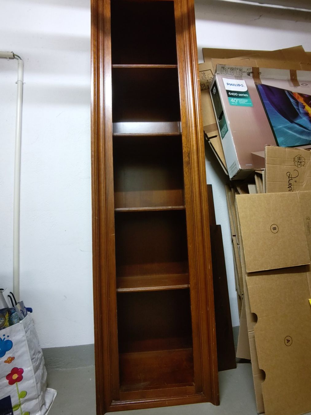Scaffali: Bücherregal Massivholz – Usato da Zürich venduto da babsypsilon 1
