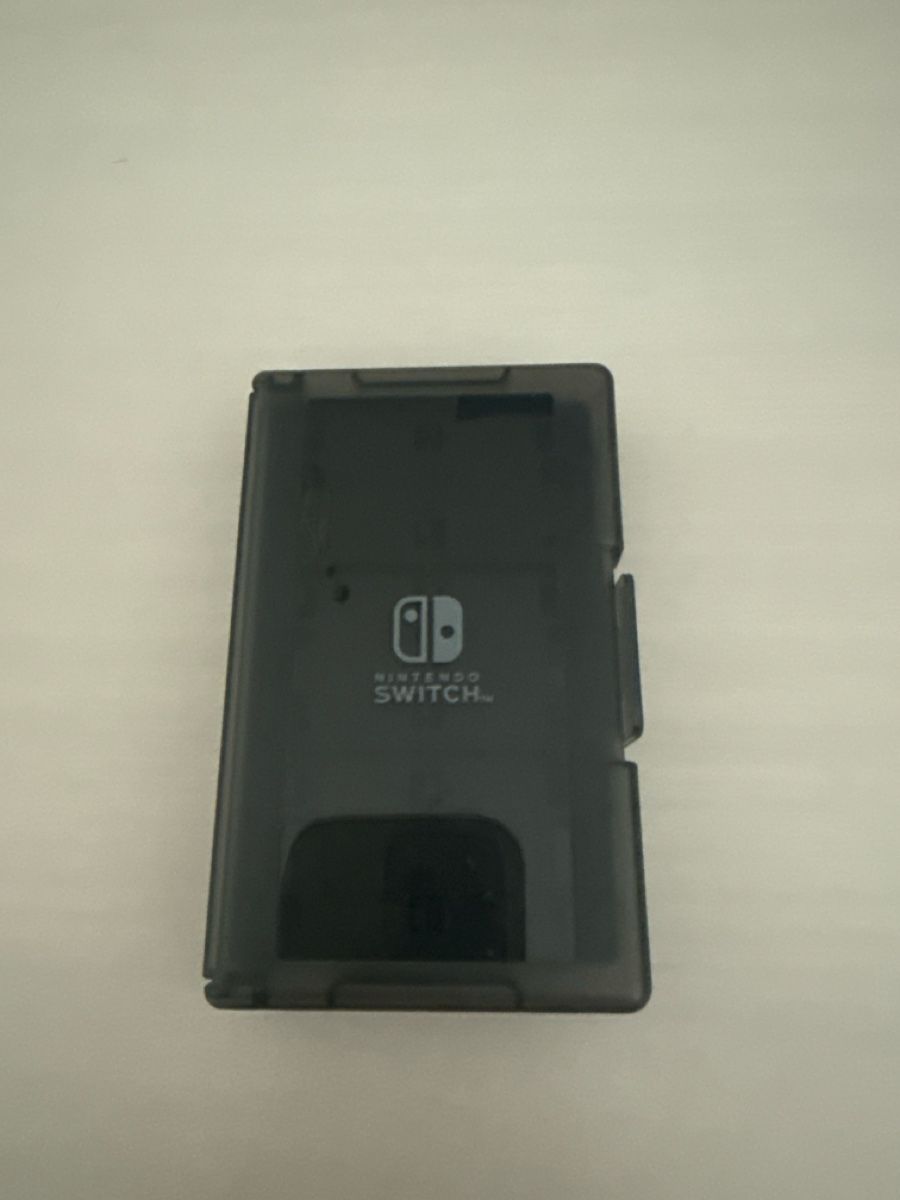 Nintendo Console: Nintendo Switch Spielebox - Top Zustand, Schwarz – Usato da Steinach venduto da Giusep7