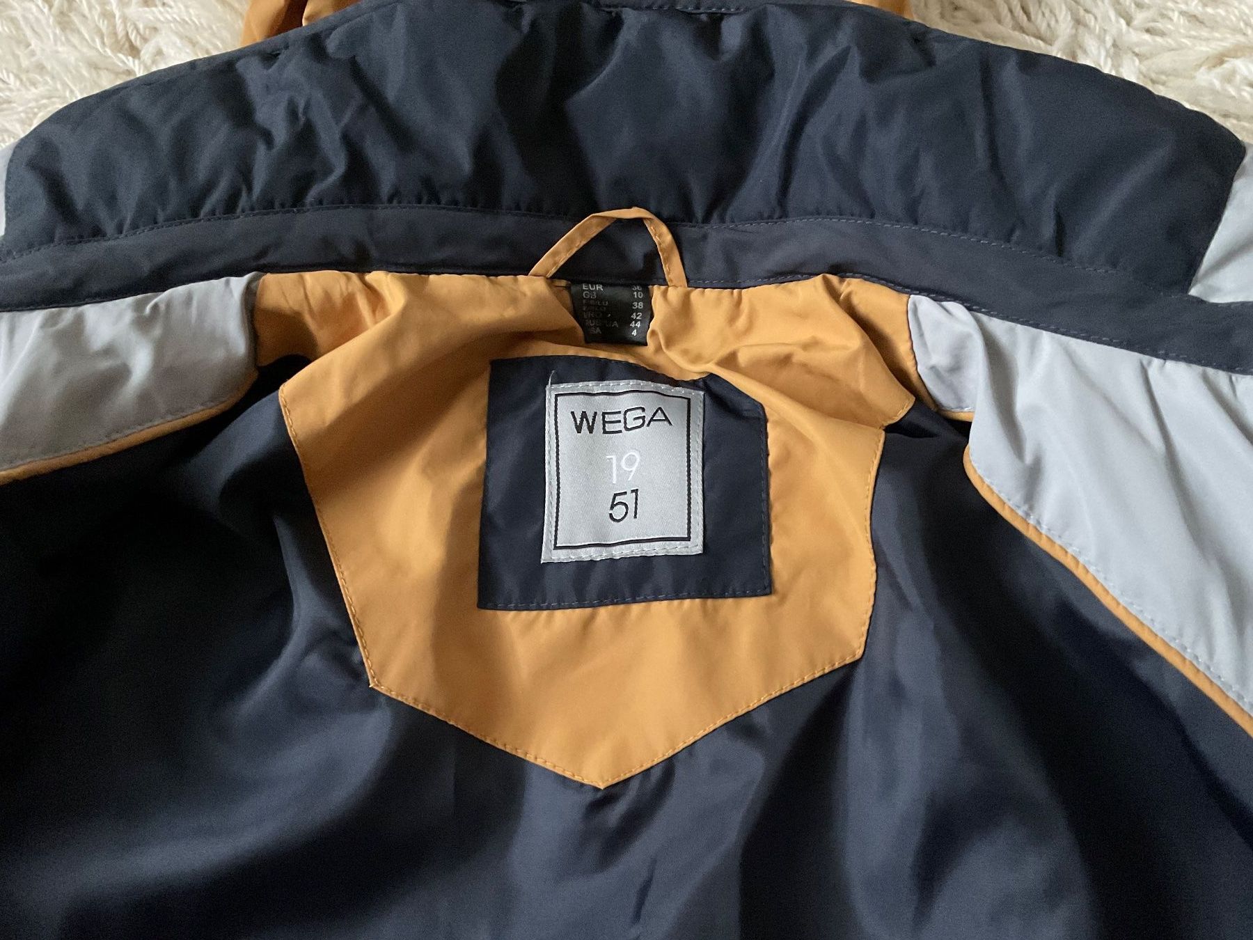 Giacche: Wega 1951 leichte Steppjacke Gr.36 – Usato da Weiningen ZH venduto da moon-55 4