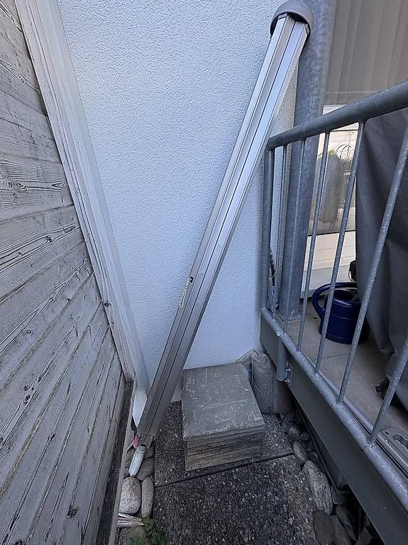 Wäscheständer: Stewi mit Hülse zum Einschrauben  – Gebraucht aus Muri b. Bern von Mabigsp