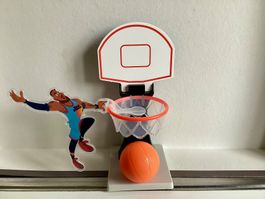 McDonald's-Spiel. Basketballspieler.