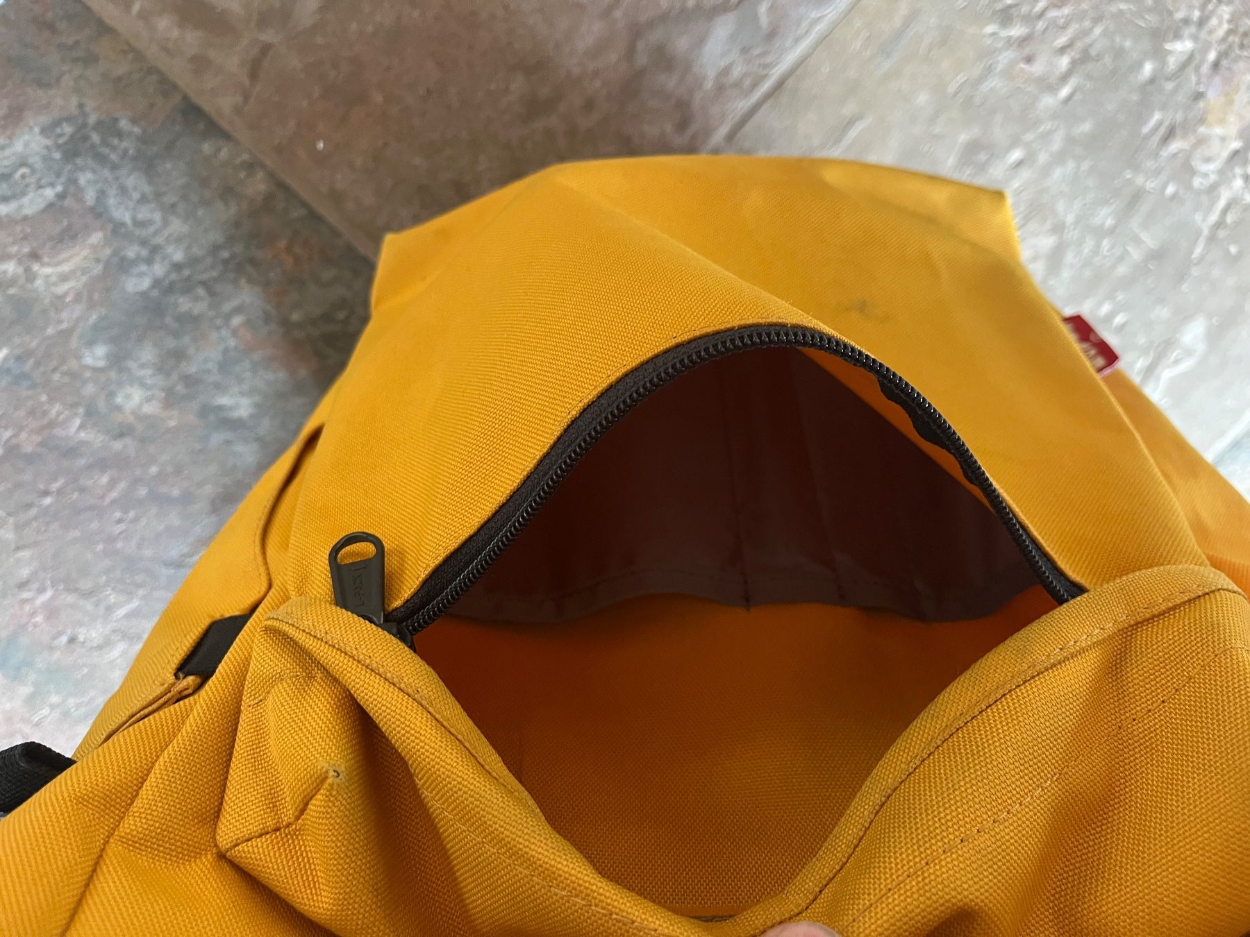 Levi's Sacs à dos: Rucksack Levi's – D'occasion à Detligen par laurinschnyder 4