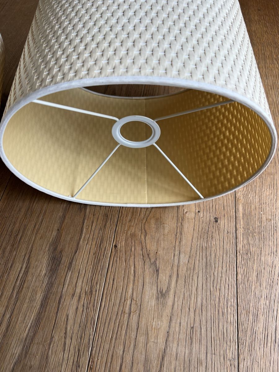 Lampenschirme: Set 2 ovalen Lampenschirmen-Creme – Gebraucht aus Uerikon von Saffagirl 6