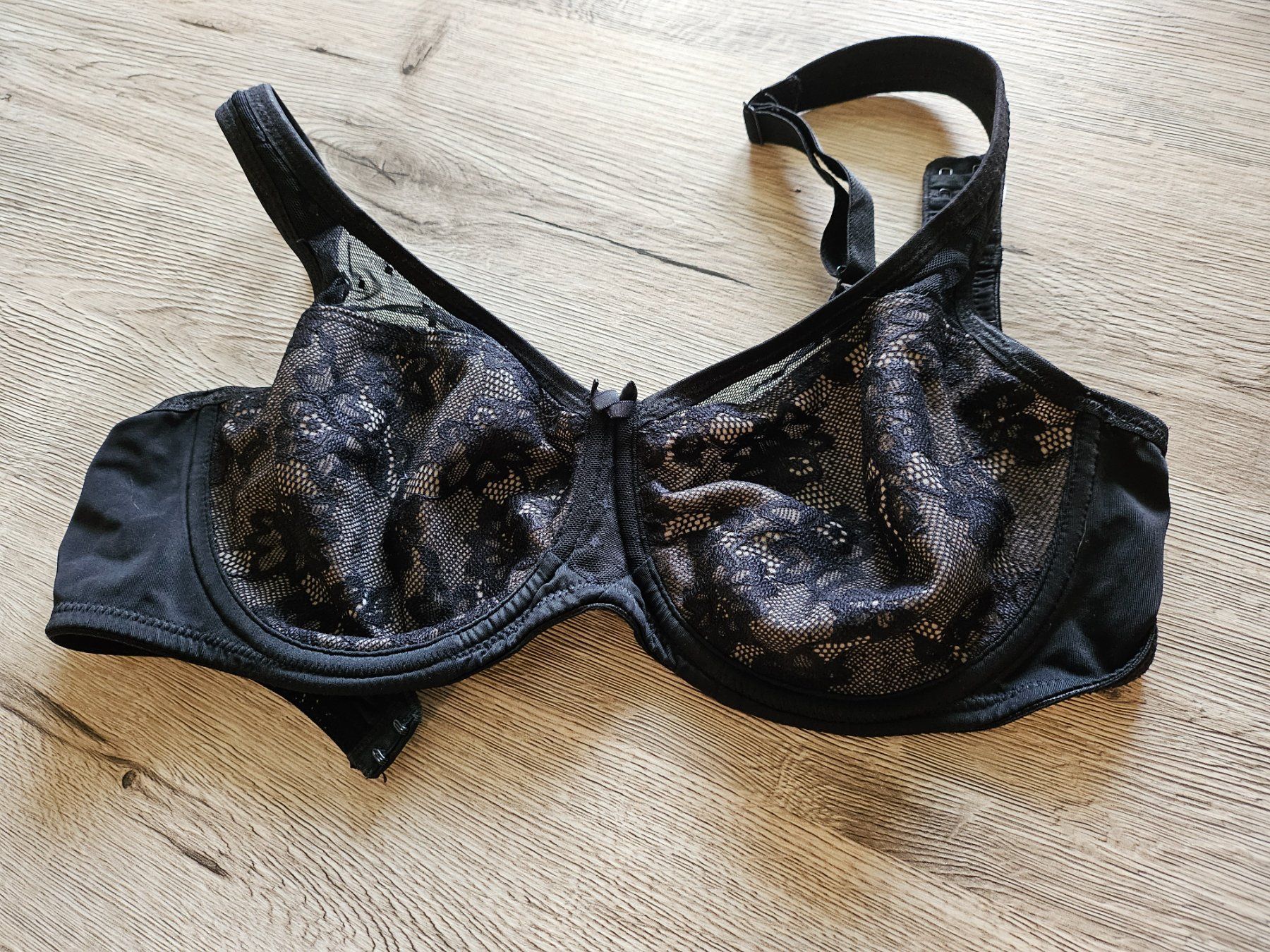 Autres dessous: Schöner BH 80C – Neuf avec emballage d'origine à Hunzenschwil par nudget 1