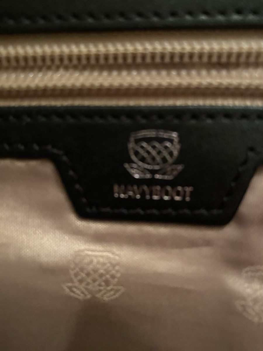 Navyboot Borse da donna: Navyboot Umhängetasche Leder schwarz – Usato da Zürich venduto da Domi_ZH 2