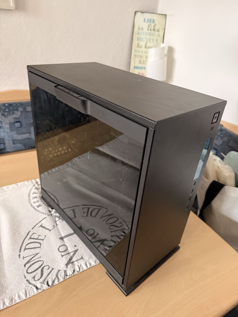 Medion PC: Medion Erazer Engineer E10 PC – Usato da Zürich venduto da GAMcC 1