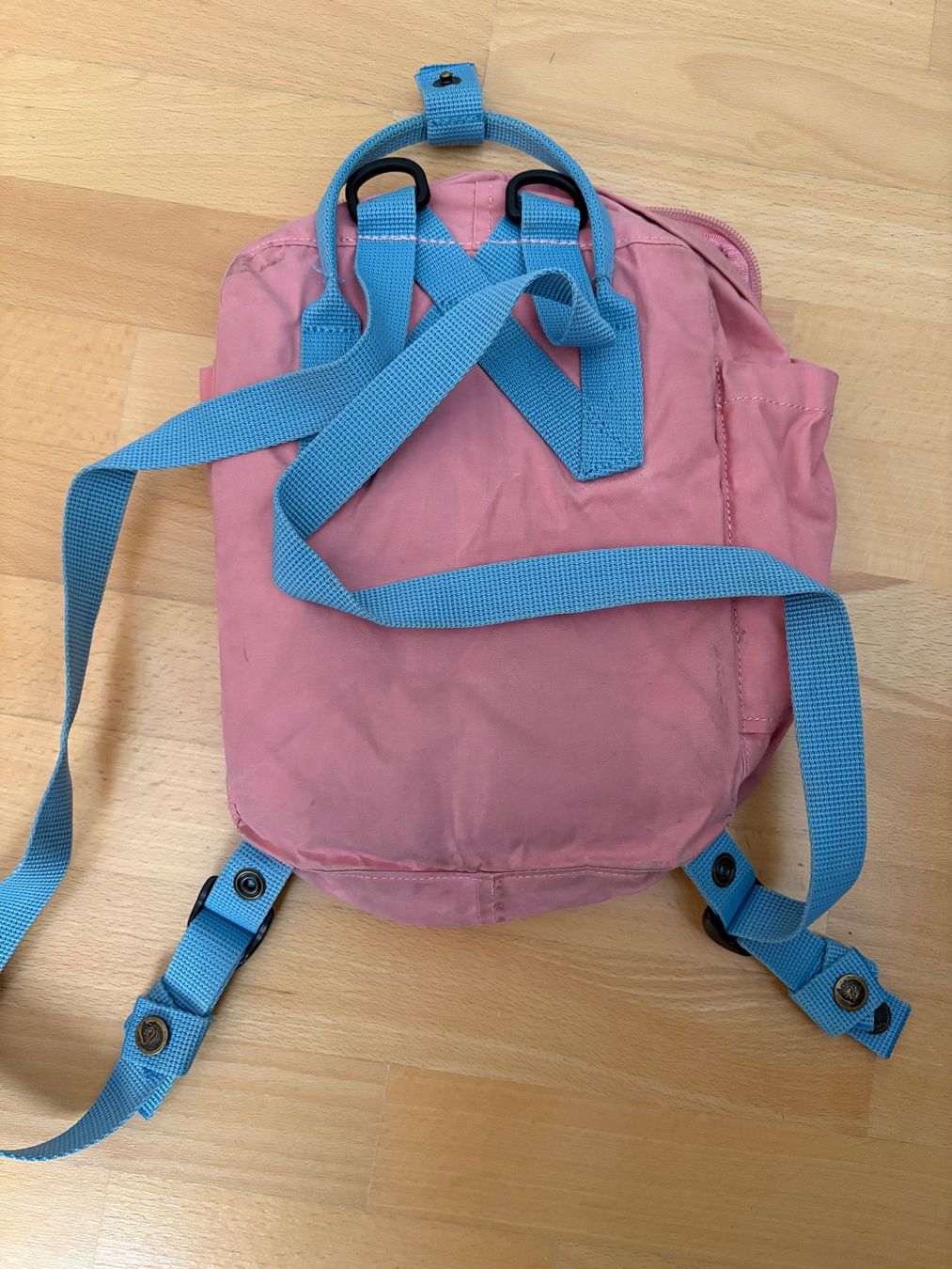 Fjällräven Kindertaschen: Rucksack Fjällräven Kanken, rosa – Gebraucht aus Oberuzwil von jabano 1