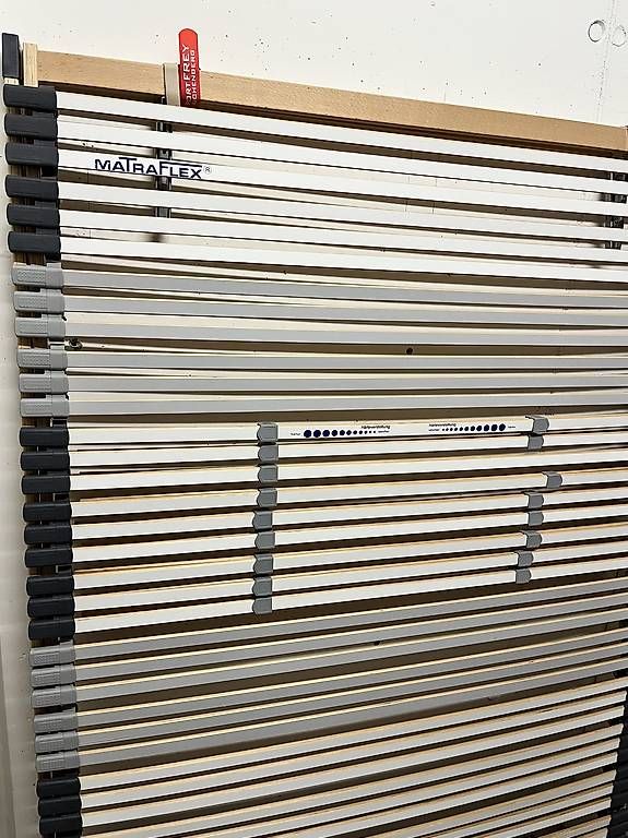 Matelas: Lattenrost & Kaltschaummatratze – D'occasion à Steinhausen par Ban-thu103 1