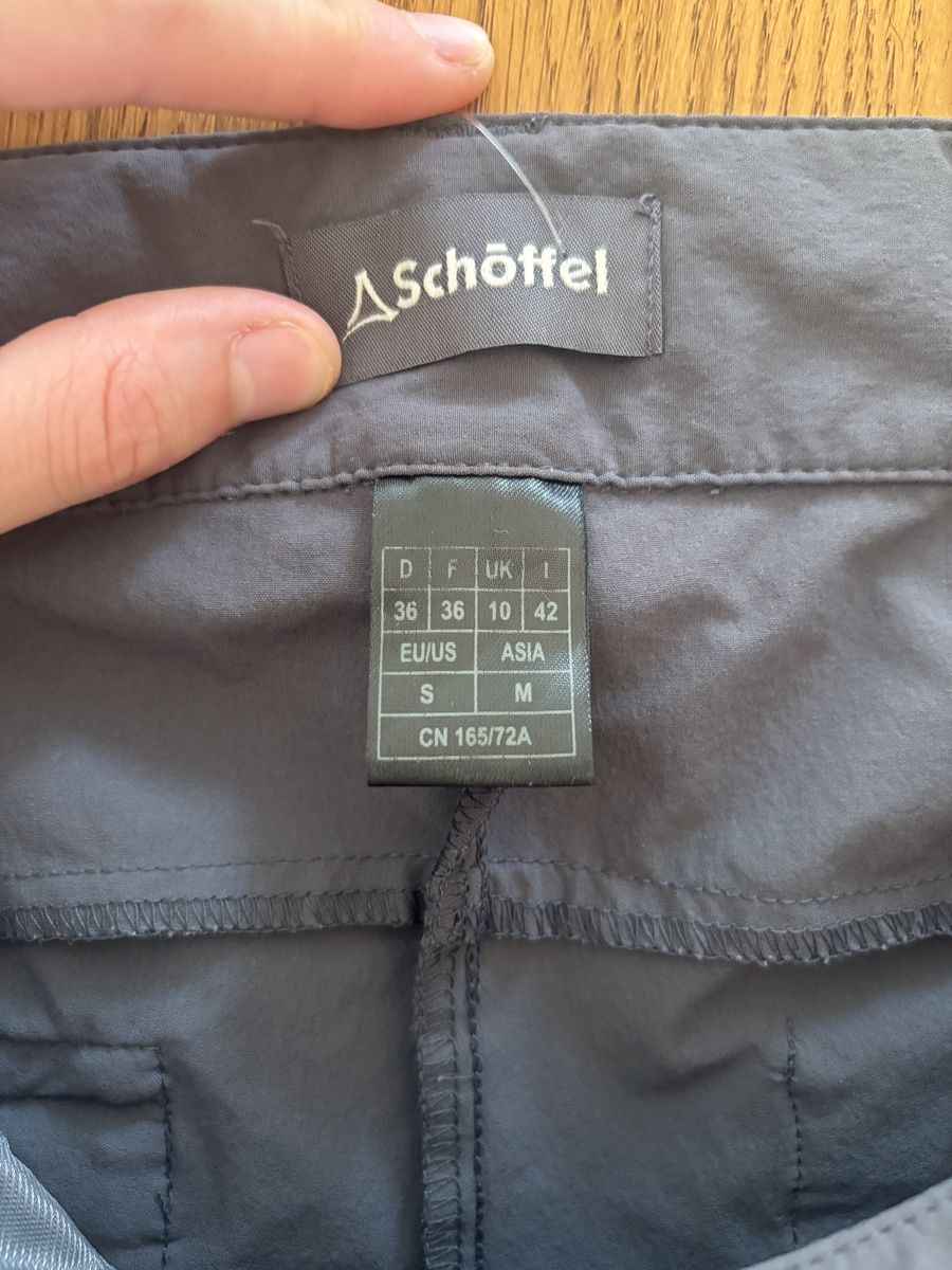 Schoeffel Pantaloni: Schöffel kurze Wanderhose Grösse 36 Damen – Usato da Grosswangen venduto da Sunnyday35 2