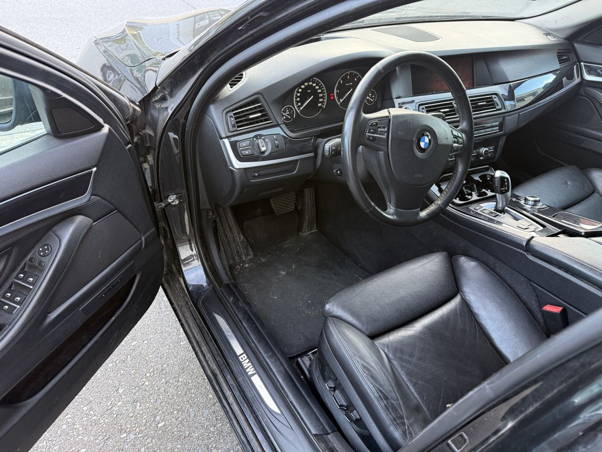 BMW Autos: BMW 525D – Défectueux à Domat/Ems par Opmofe 7