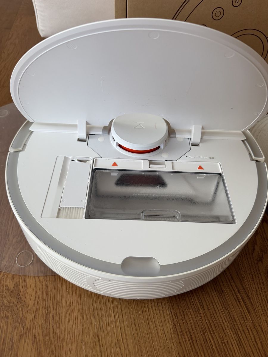 Roborock Staubsauger & Zubehör: Roborock S5 Saugroboter – Gebraucht aus Wettswil von _Hi_There 2