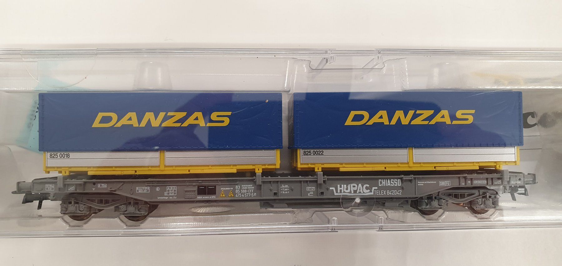 Roco Modelleisenbahnen: Roco 66616  SBB HUPAC mit 2 Auflieger DANZAS – Neu und originalverpackt aus Würenlos von jub_nd5j 1