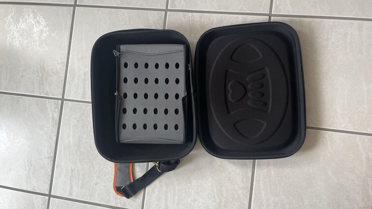 Liege- & Schlafplätze: Foldable Pet Carrier – Gebraucht aus Meilen von KatKatHar 4