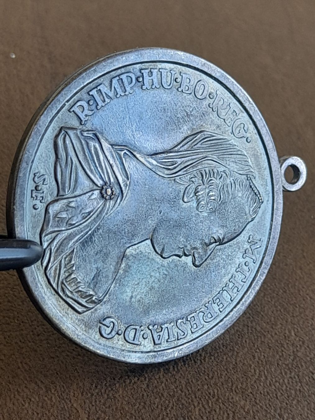 Pendentifs: Thaler Anhänger von 1780 – D'occasion à Basel par Basel_20 4