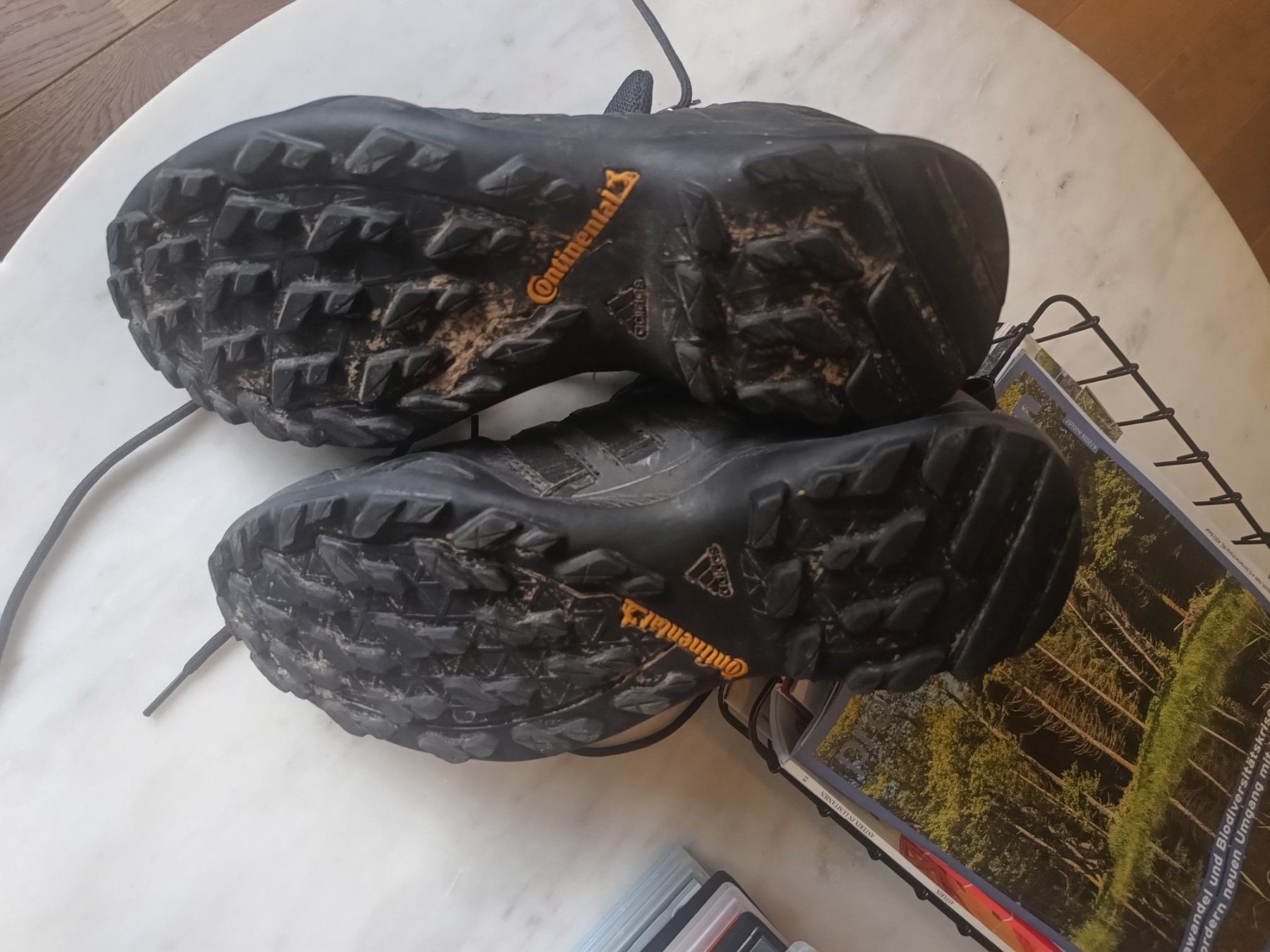 Adidas Scarpe da uomo: Wanderschuhe 43 1/2 – Usato da Cham venduto da AriannaG 1