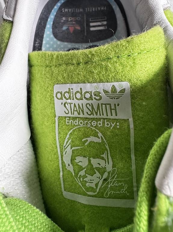 Chaussures hommes: Adidas Stan Smith x Pharrell Williams 44 2/3 – D'occasion à Le Grand-Saconnex par YassB 3