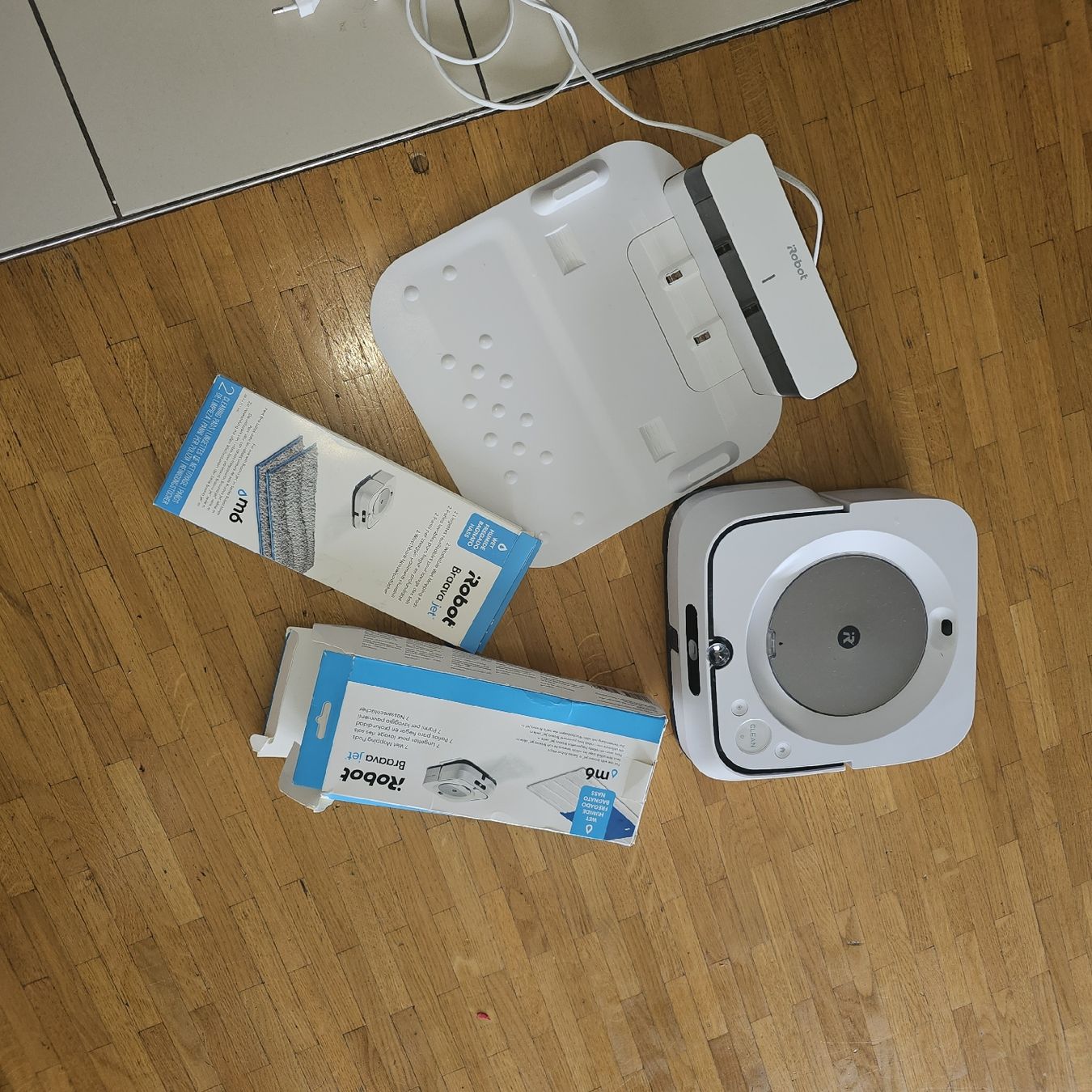 Irobot Staubsauger & Zubehör: Irobot M6,Comme neuf. – Gebraucht aus Plan les ouates von Braun_charly