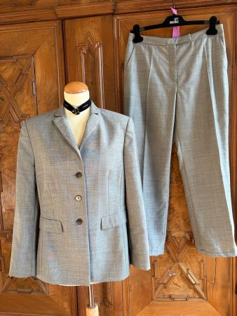 St. EMILIE SUIT  88% Wolle MADE IN ITALY  Zustand: Perfekt