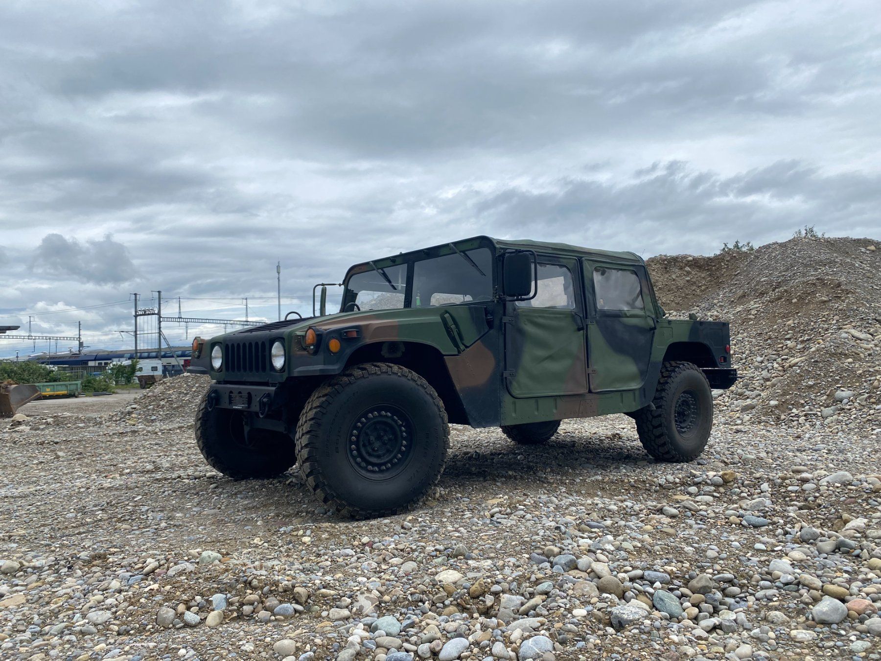 Automobili: Am General M998 (HMMWV) – Usato da Rafz venduto da CuCaRafz 1