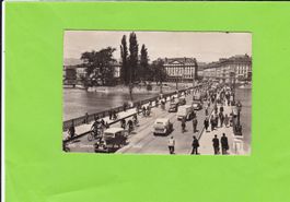 Genève-Pont du Mont Blanc-Oldtimer-belebt