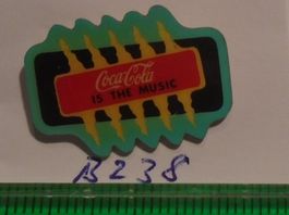 1 Coca Cola Music Pin (B238)