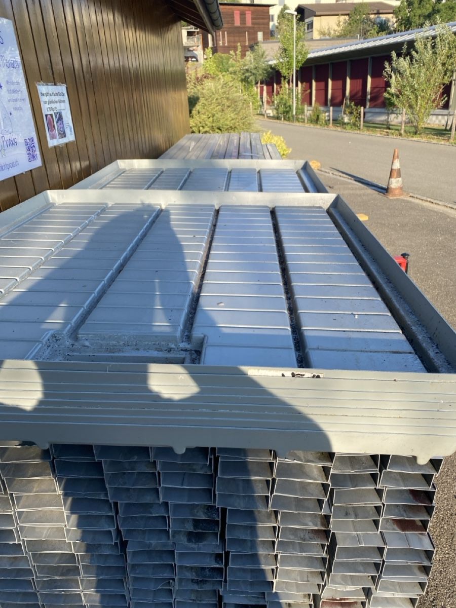 Growbox Altro: Dänischer Flutbelag 4 Seitig geschlossen  – Usato da Zeiningen venduto da rot_2xls