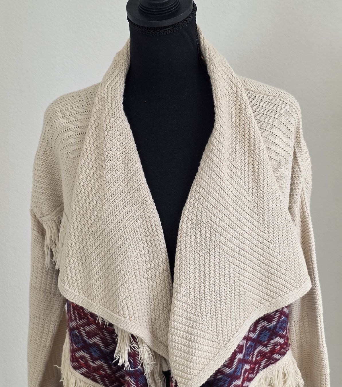 Esprit Jacken: Esprit Strickjacke mit Fransen beige Grösse S/M – Gebraucht aus Rheinsulz von Gilea 1
