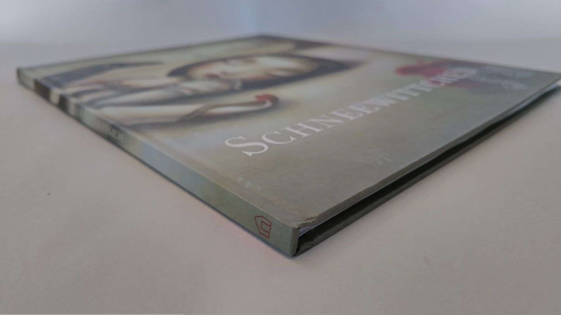 Libri: Schneewittchen / Bilderbuch 2012 von Benjamin Lacombe – Usato da Bellach venduto da JingleJerry 1