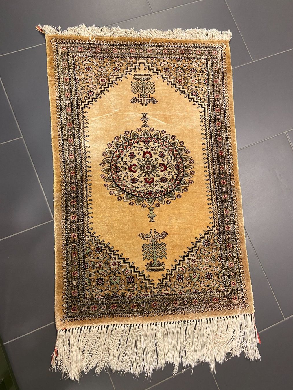 Tappeti: Ghom Seidenteppich, Iran – Usato da Lenzburg venduto da penelope012