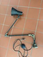 Vintage Swiss Made Toplux Lampe mit Gelenkarm & Fusschalter