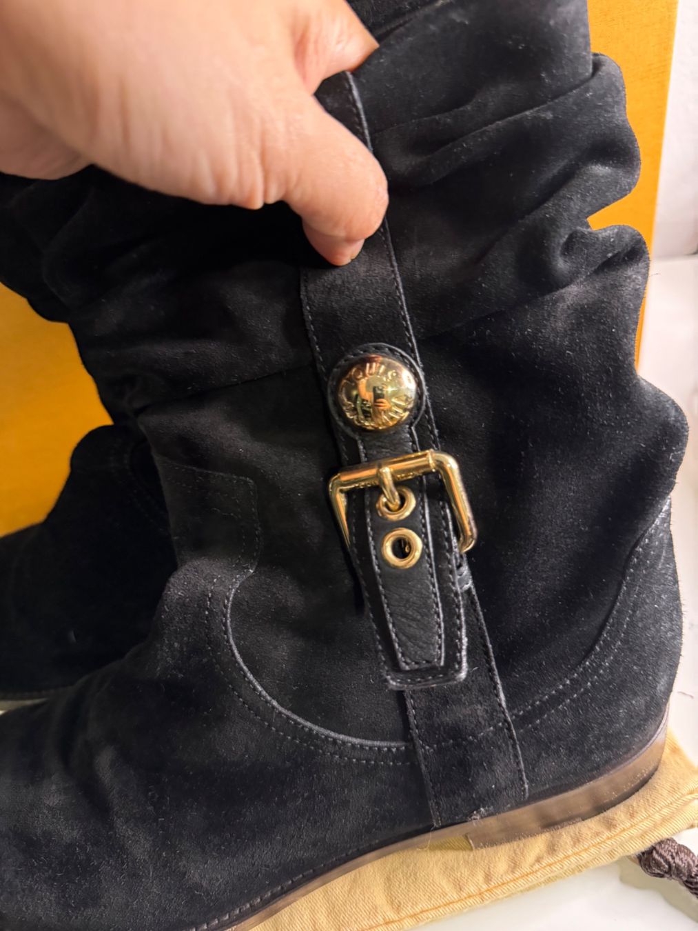 Louis Vuitton Scarpe da donna: LOUIS VUITTON BOTTES – Usato da Les Geneveys-sur-Coffrane venduto da LVMM 3