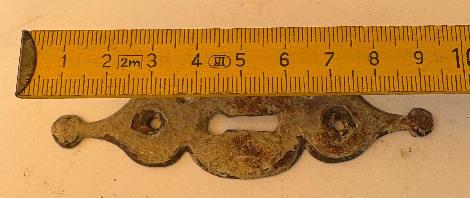 Quincaillerie: VINTAGE SCHLÜSSELLOCH BLECH – D'occasion à Ostermundigen par wini63 2