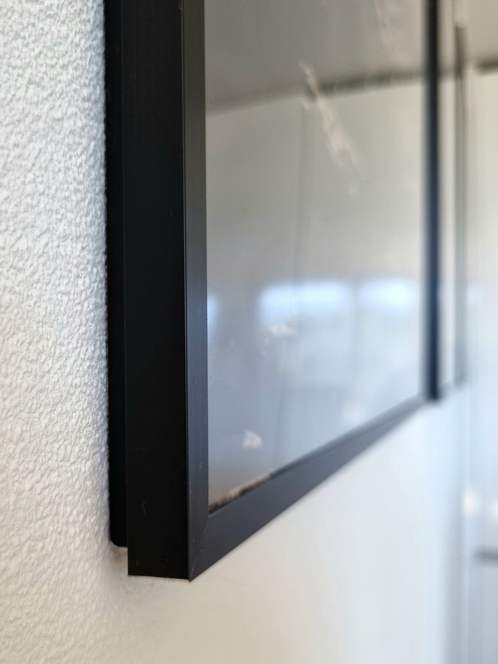 Ikea Cornici: 3 Stk. Bilderrahmen schwarz, 50x70cm – Usato da Kriens venduto da Bazinga1 2