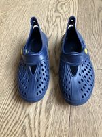 Badeschuhe dunkelblau 29/30