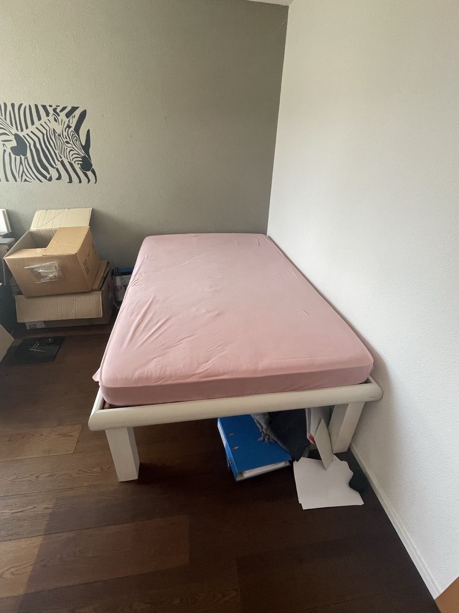 Letti: Bettgestell, weiss, 120x200 cm – Usato da Wil SG venduto da Miwil 1