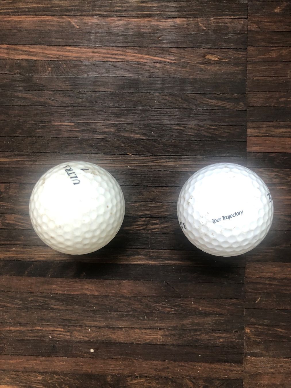 Wilson Palloni: 2 Golfbälle – Usato da Basel venduto da anna123456789 1