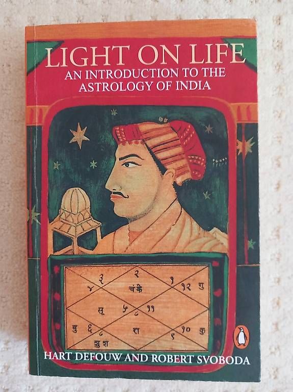 Bücher: Light on Life, introduction to vedic astrology, englisch – Gebraucht aus Adliswil von JanineT.
