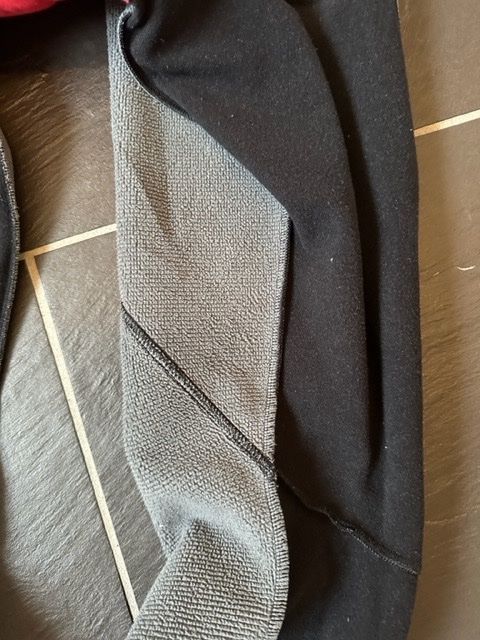 Castelli Lotti di vestiti: Castelli Winter Outfit – Usato da Altendorf venduto da Eisenmaennchen 5