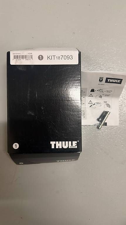 Barres de toit: KIT Thule WingBar Evo 118  – D'occasion à Salez par edr_7czc 2
