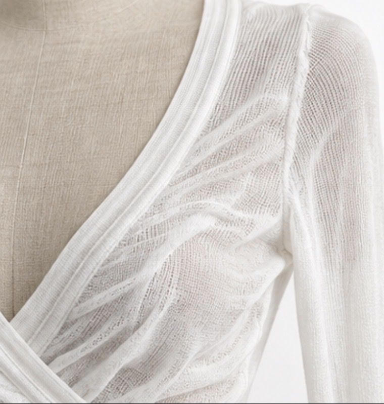 Gucci Blusen: Wickelbluse Gucci weiss Grösse S – Gebraucht aus Rodersdorf von gstaad06 3