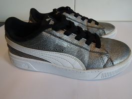 Sehr schönen Sneakers PUMA, Grösse 35