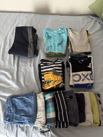 Kleiderpaket Junge 140