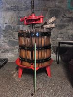Weinpresse mechanisch