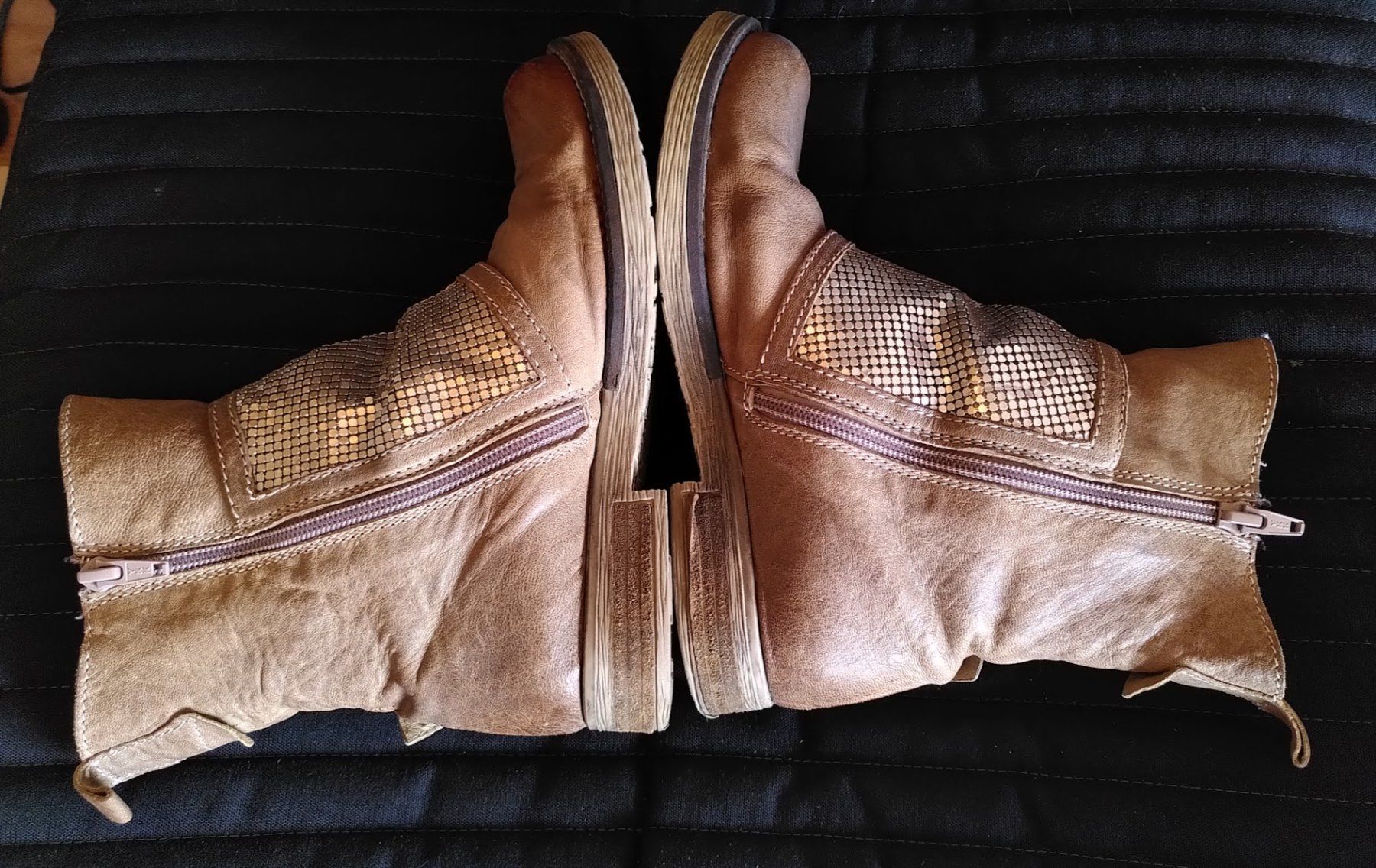 Damenschuhe: Hellbraune Stiefeletten (Dkode), passen AS 98, Gr. 36 – Gebraucht aus Lugano von kat_lm5b 3