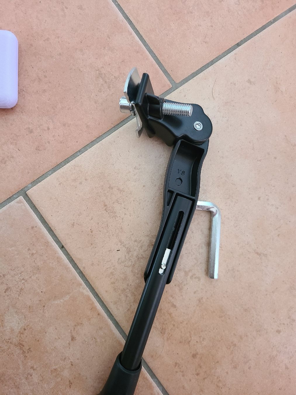 Cavalletti per biciclette: Velo Ständer,Neu – Nuovo (secondo la descrizione) da Zihlschlacht venduto da Sun25 3