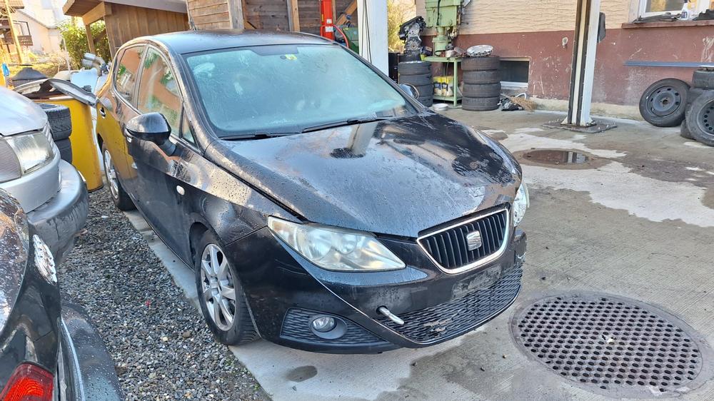 Seat Ibiza 1.4 16V Unfallfahrzeug für Teile oder Export