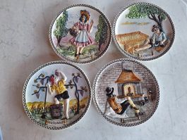 4ER SET VINTAGE KERAMIK WANDTELLER - BREVETTATO ITALY