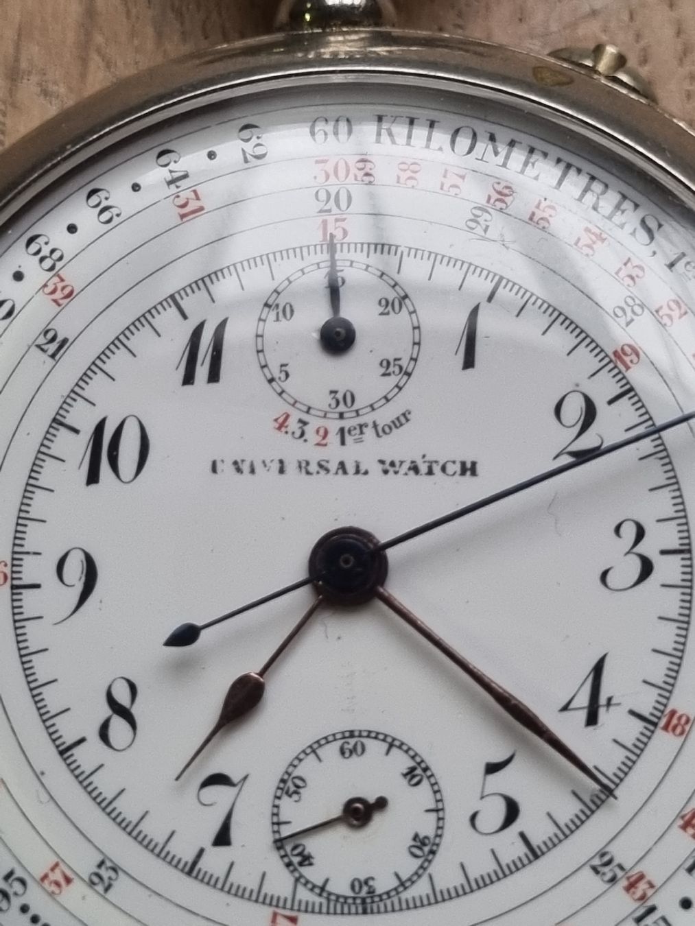 Universal Genève Uhren: Chronographe de poche Universal – Gebraucht aus Vernier von  1