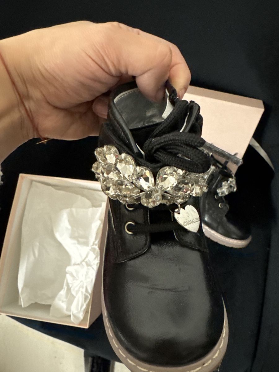 Monnalisa Scarpe per ragazze: Monnalisa madchen Schuhe  – Usato da Menzingen venduto da Dali2504 1